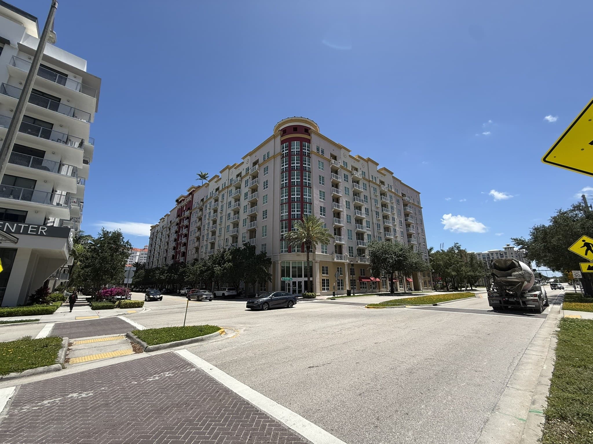 The Whitney — photo 2